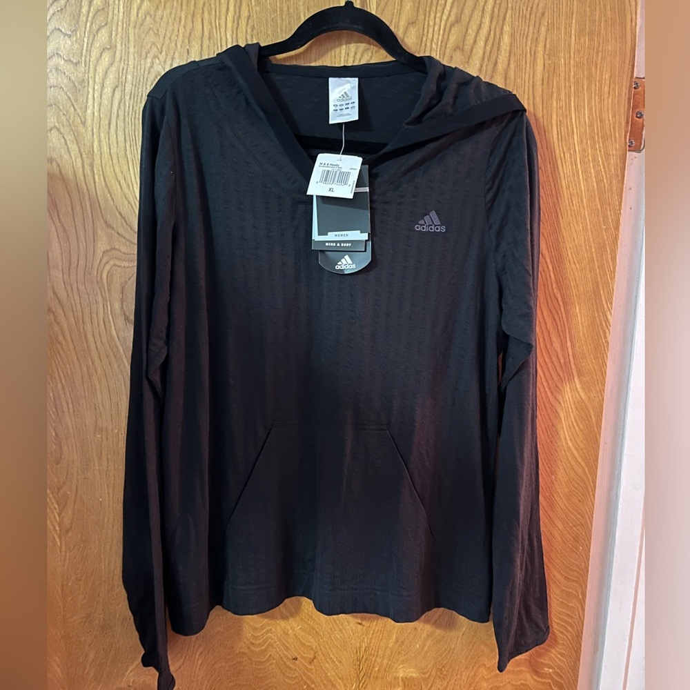 Adidas Mind and body vneck ribbed Hoddie XL